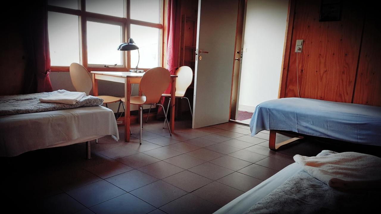 Brekkulaekur Guesthouse Hunathing Vestra Extérieur photo