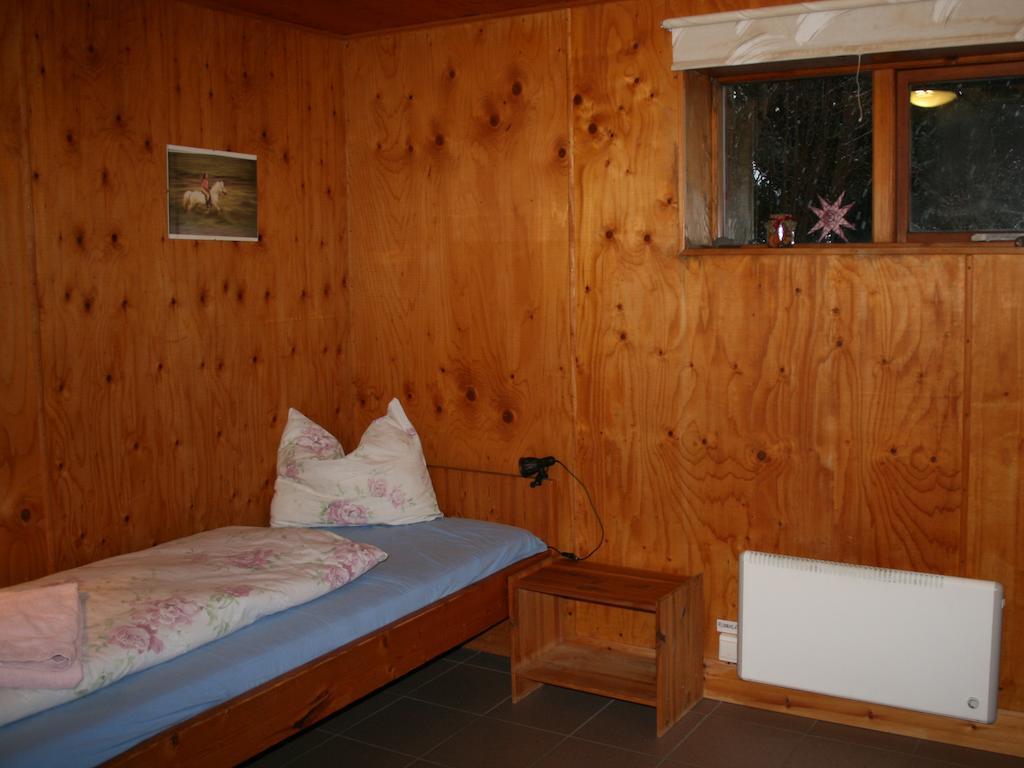 Brekkulaekur Guesthouse Hunathing Vestra Chambre photo