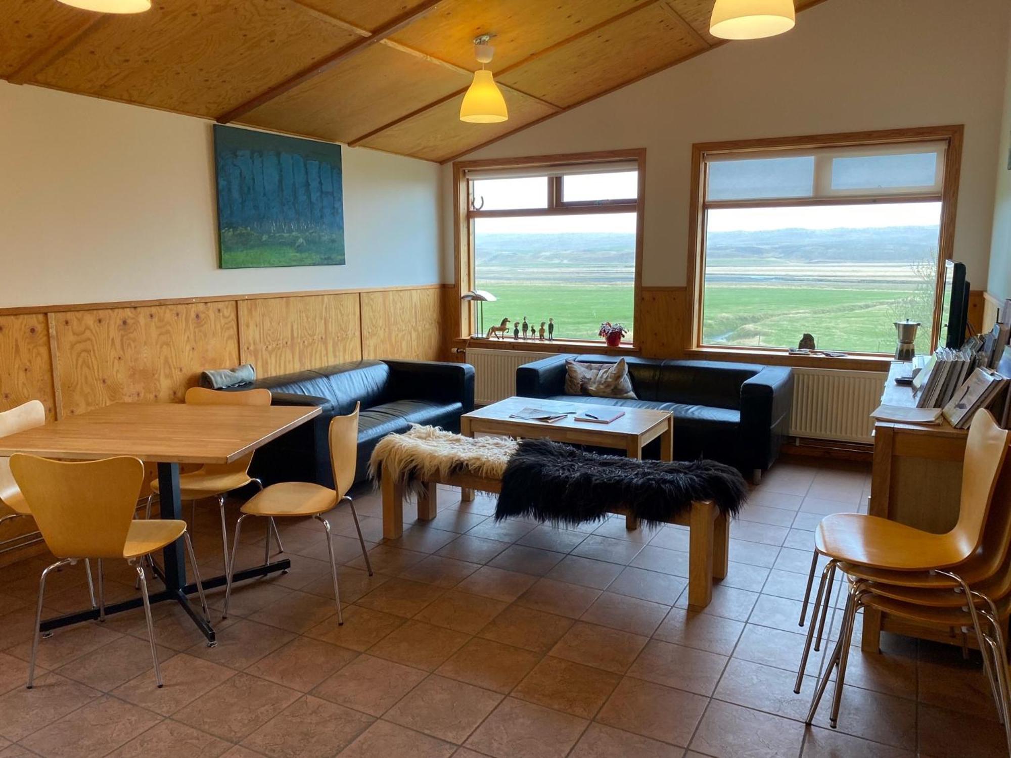 Brekkulaekur Guesthouse Hunathing Vestra Extérieur photo